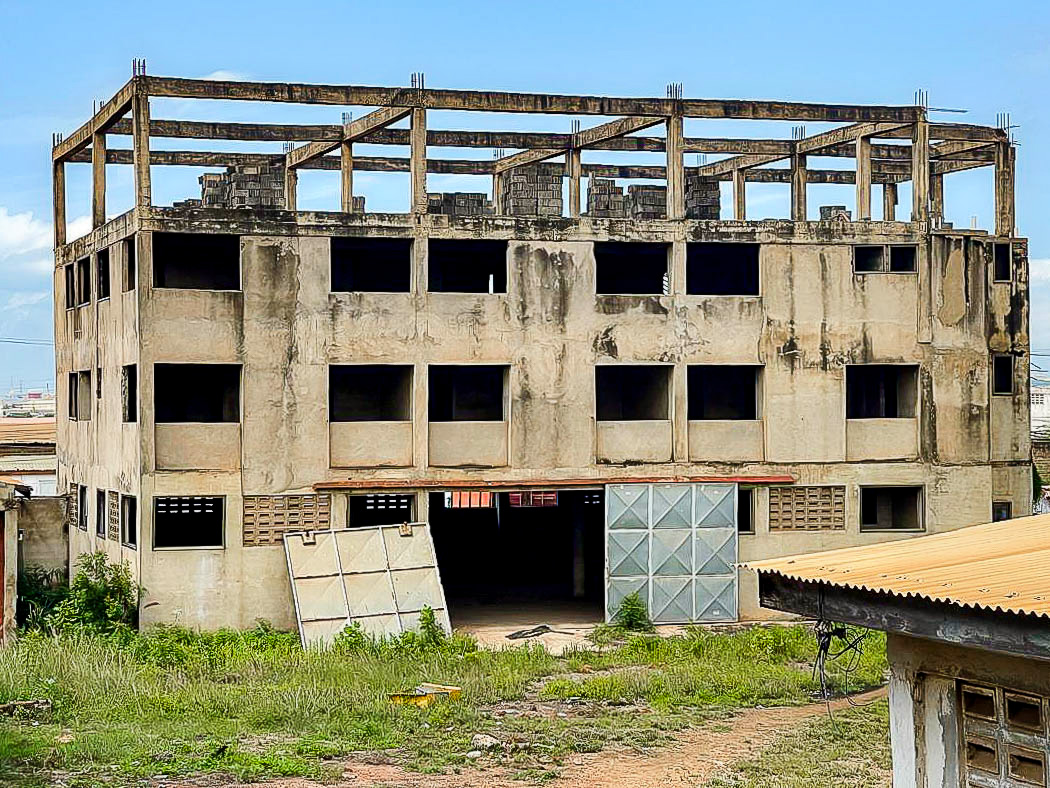 INDUSTRIAL PROPERTY FOR SALE - Image 4