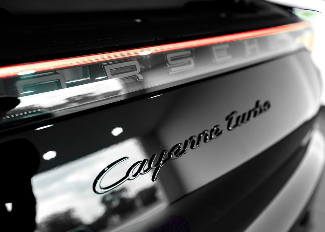 PORSCHE CAYENNE TURBO V8 TWIN TURBO 2022 MODEL FOR SALE - Image 3