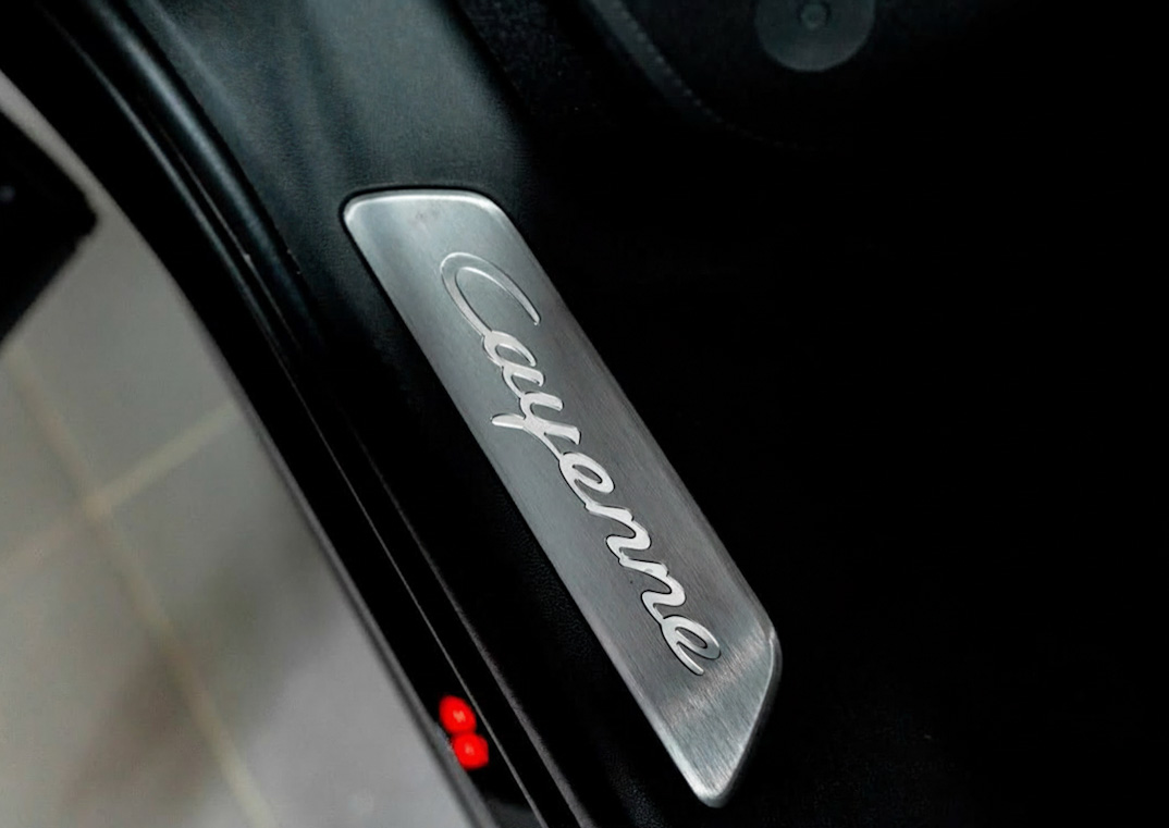 PORSCHE CAYENNE TURBO V8 TWIN TURBO 2022 MODEL FOR SALE - Image 6